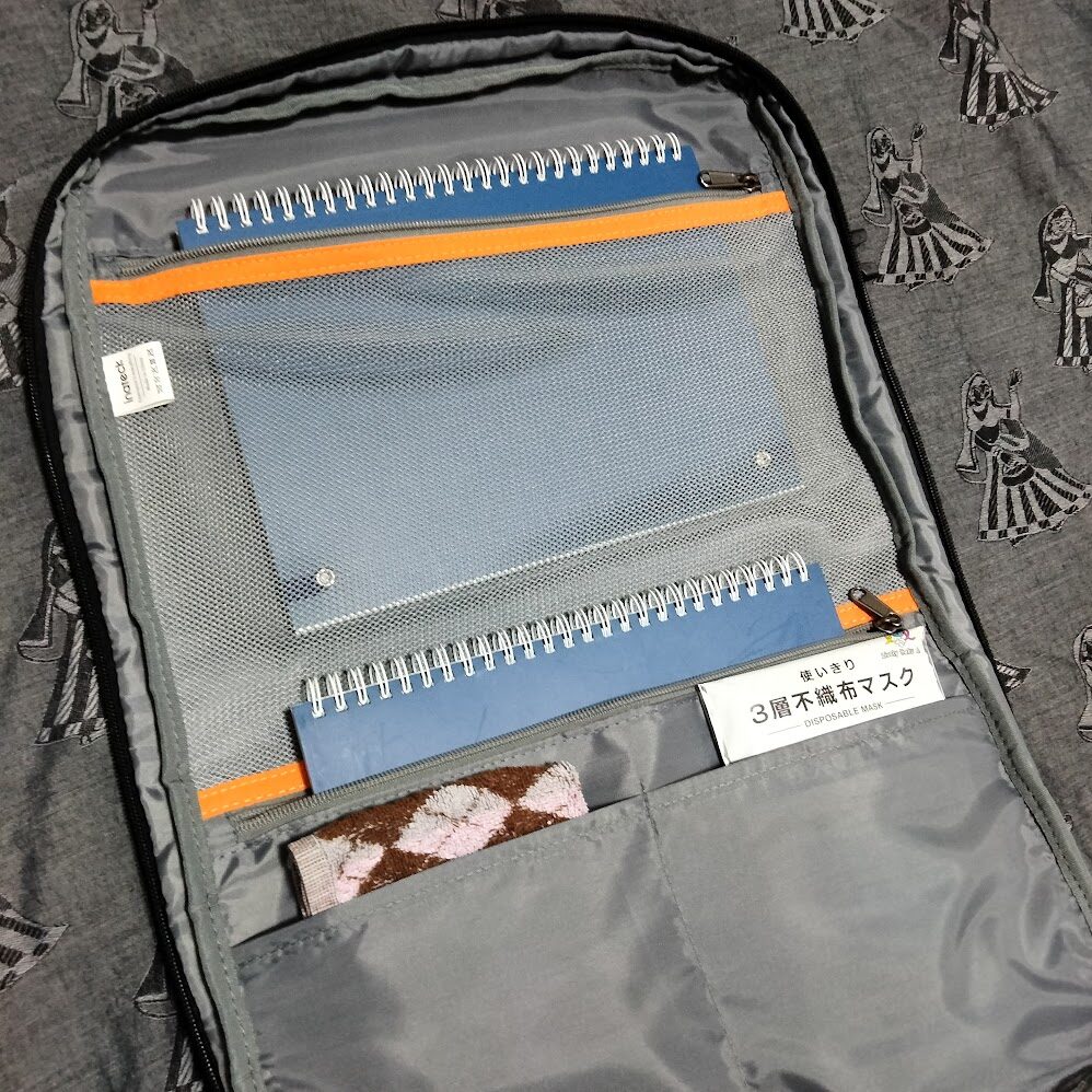 内ポケット